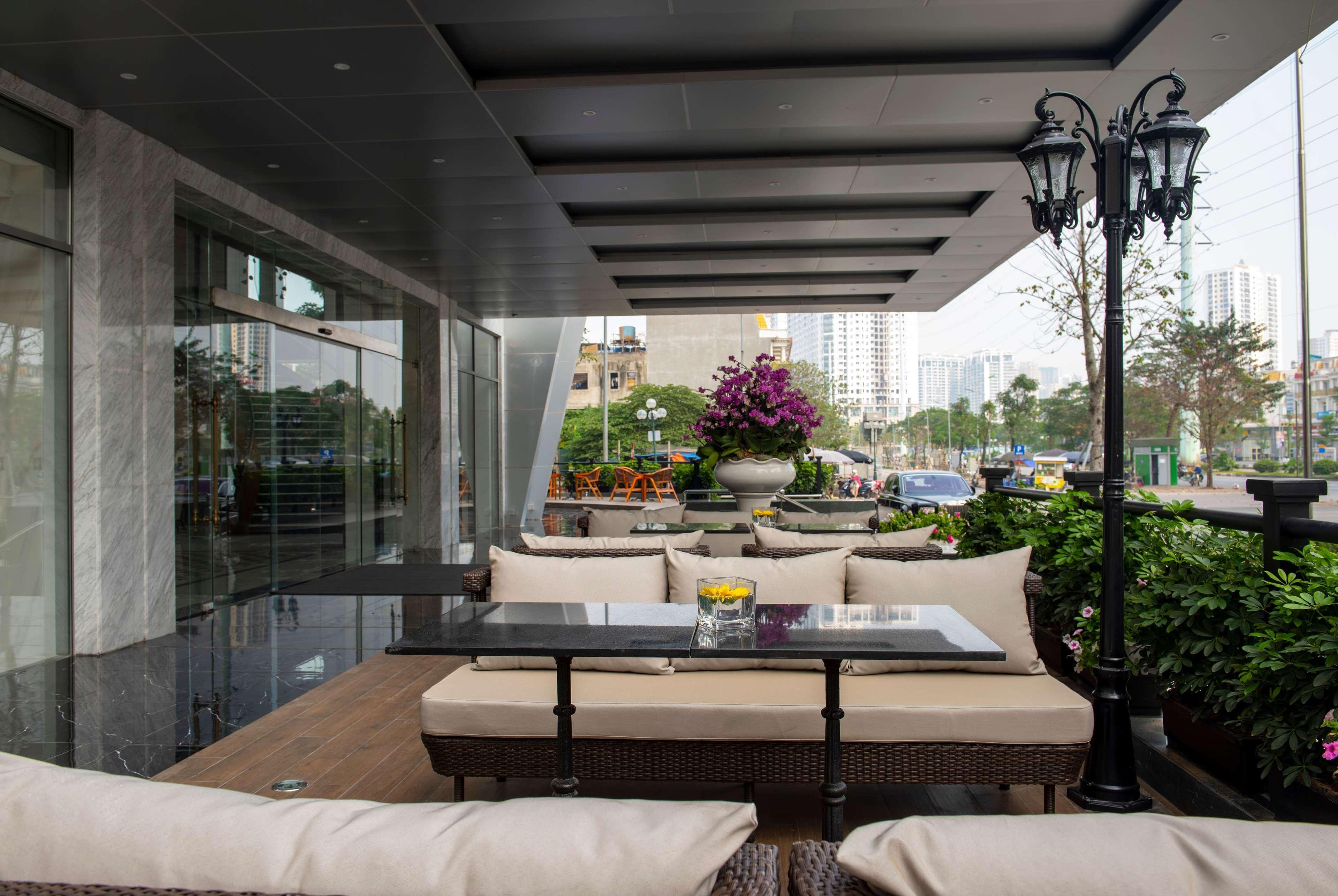 Wyndham Garden Ханой Екстериор снимка