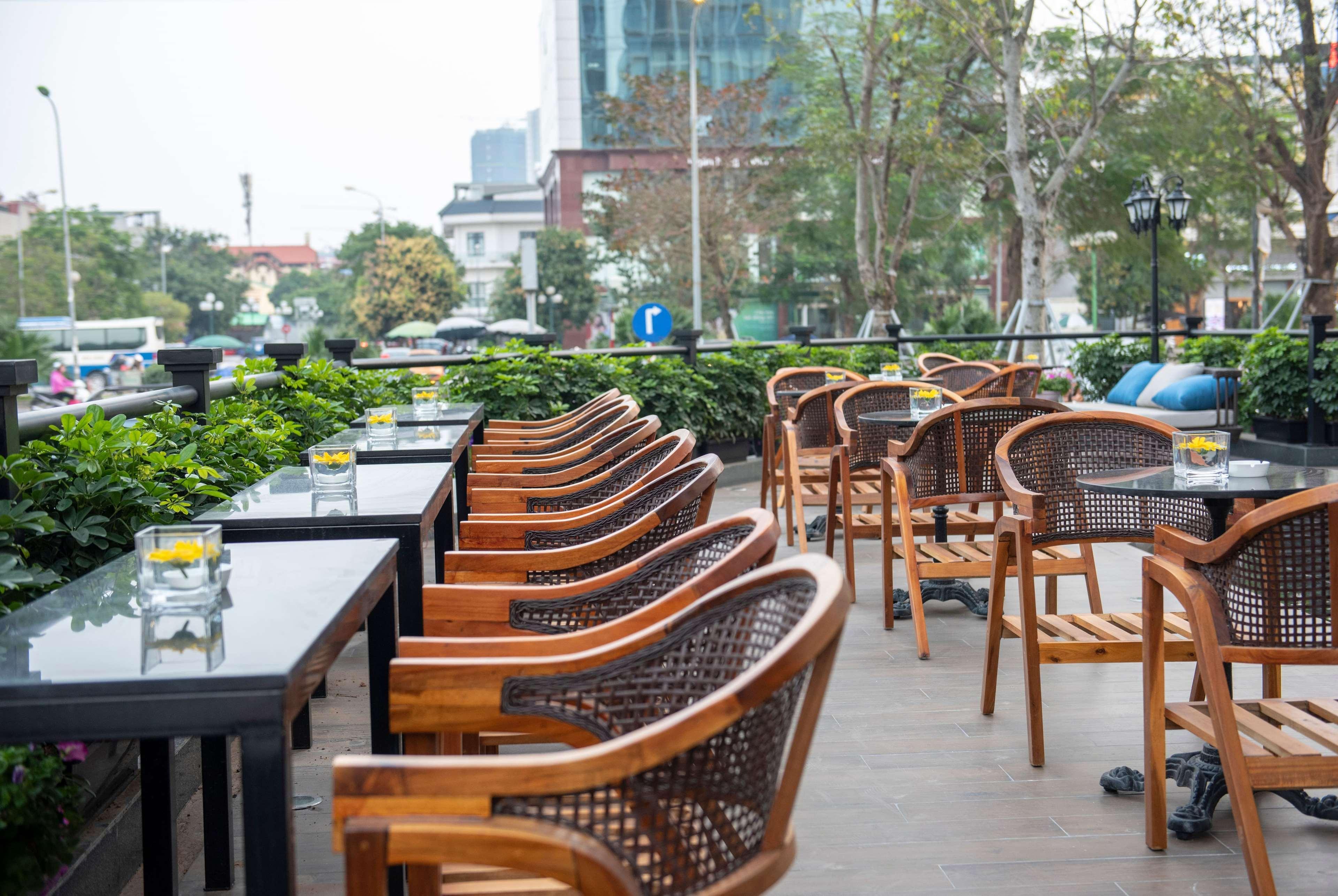 Wyndham Garden Ханой Екстериор снимка