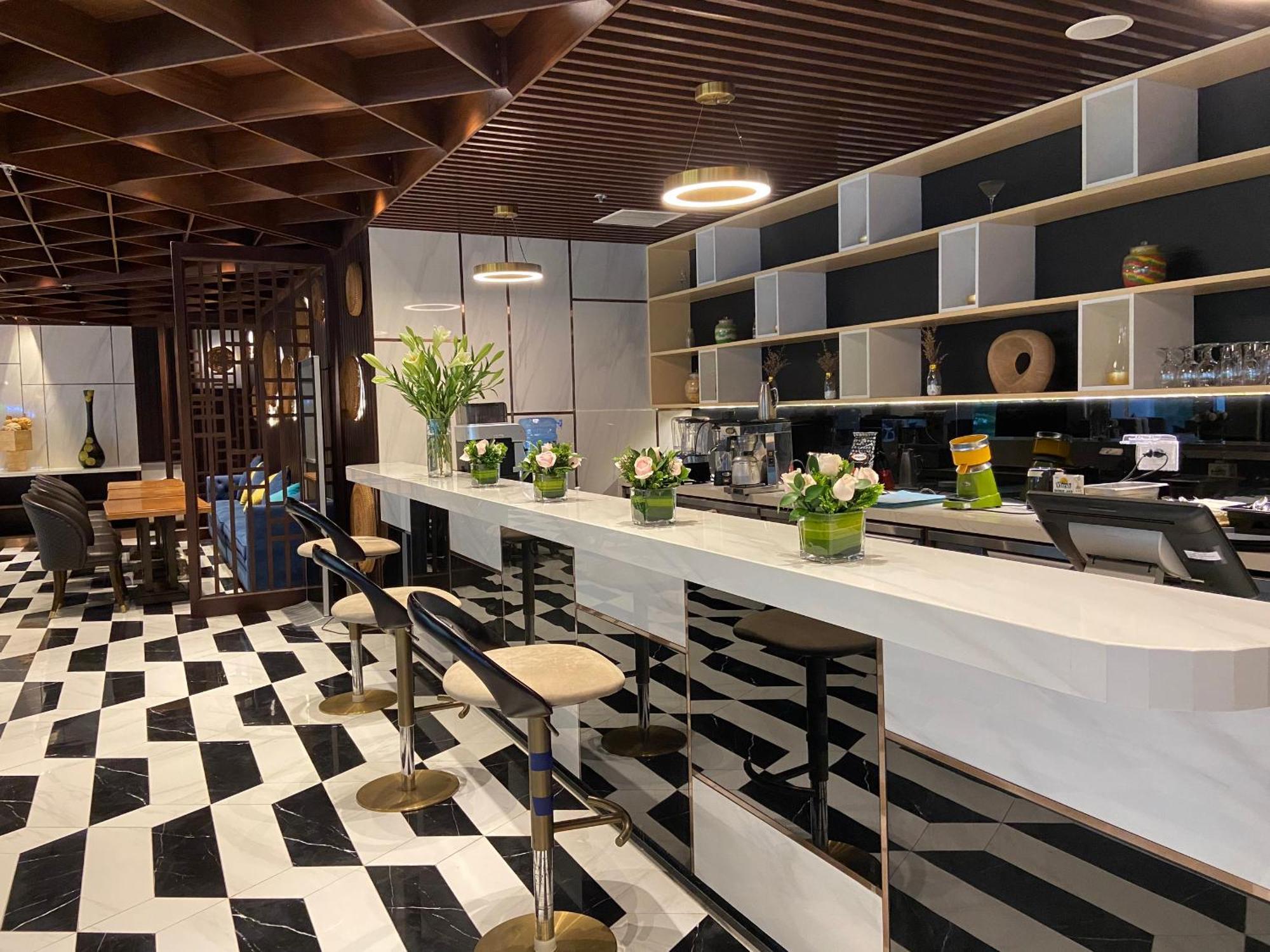Wyndham Garden Ханой Екстериор снимка