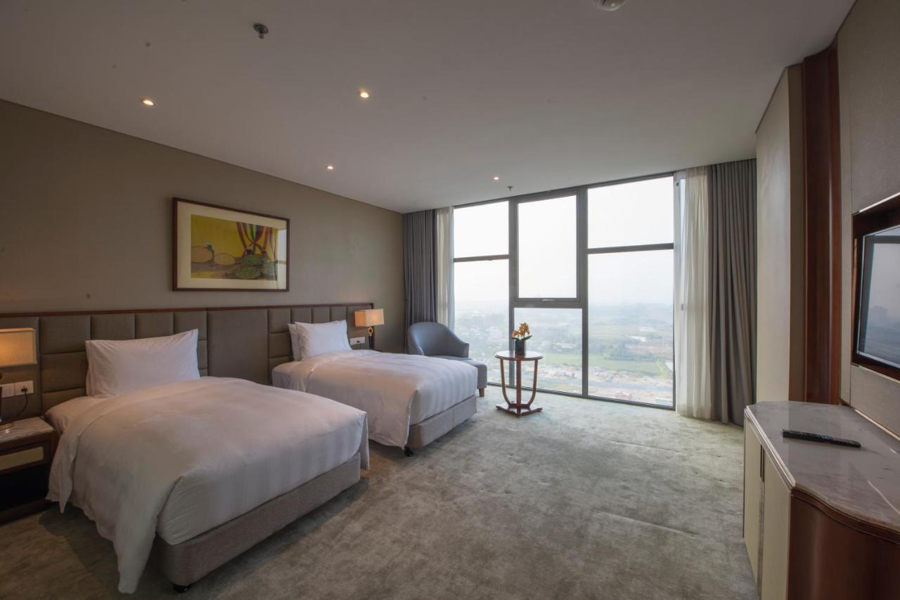Wyndham Garden Ханой Екстериор снимка